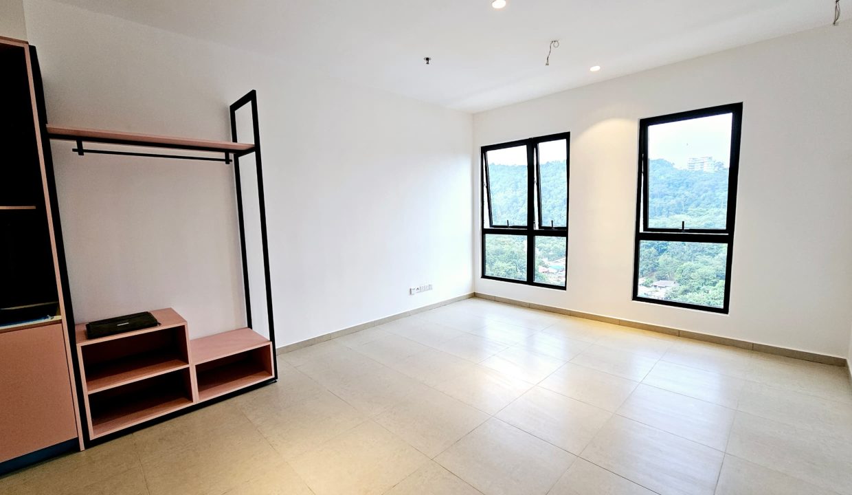 PHOTO-2025-06-01-16-39-44