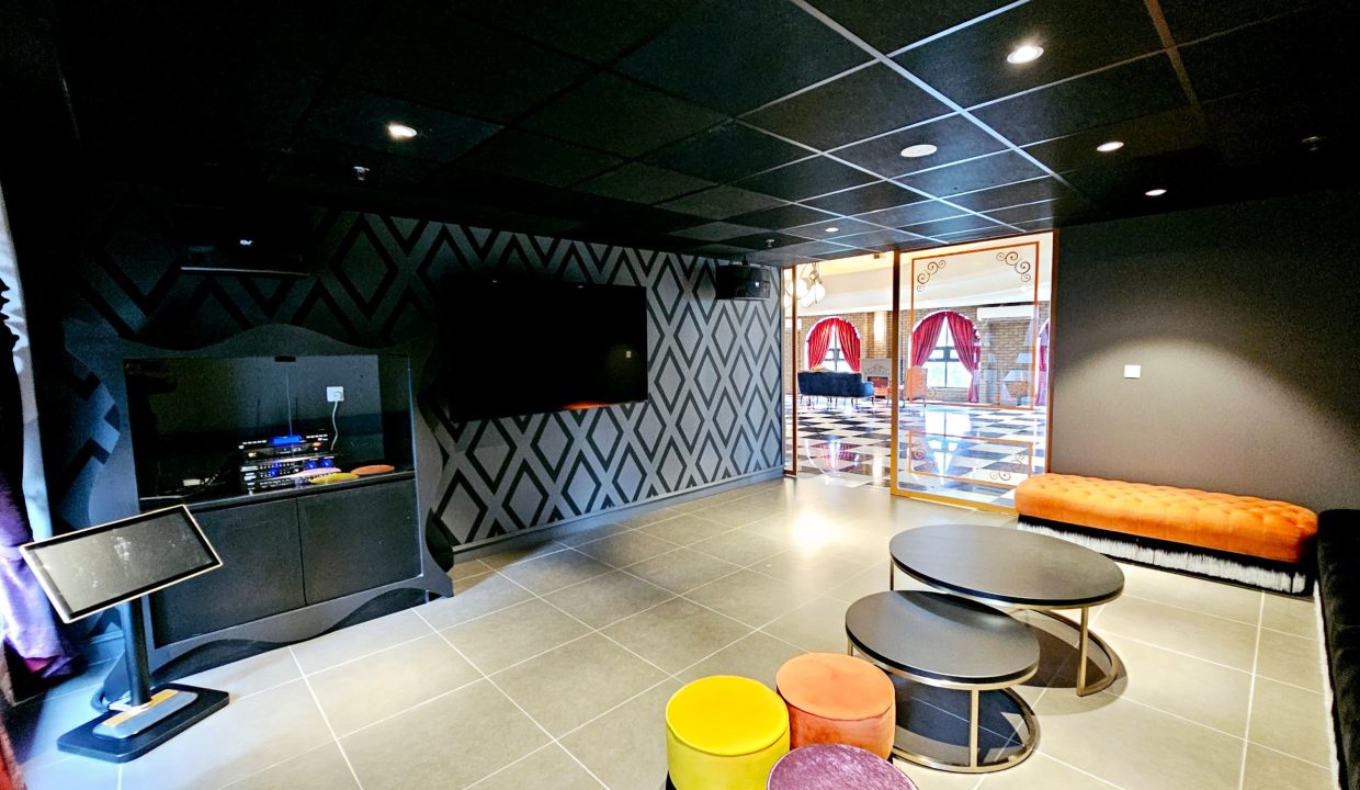 PHOTO-2025-06-01-16-41-49